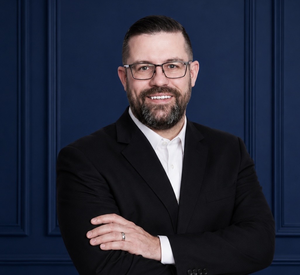Portrait of attorney MARK J. STREIFF
